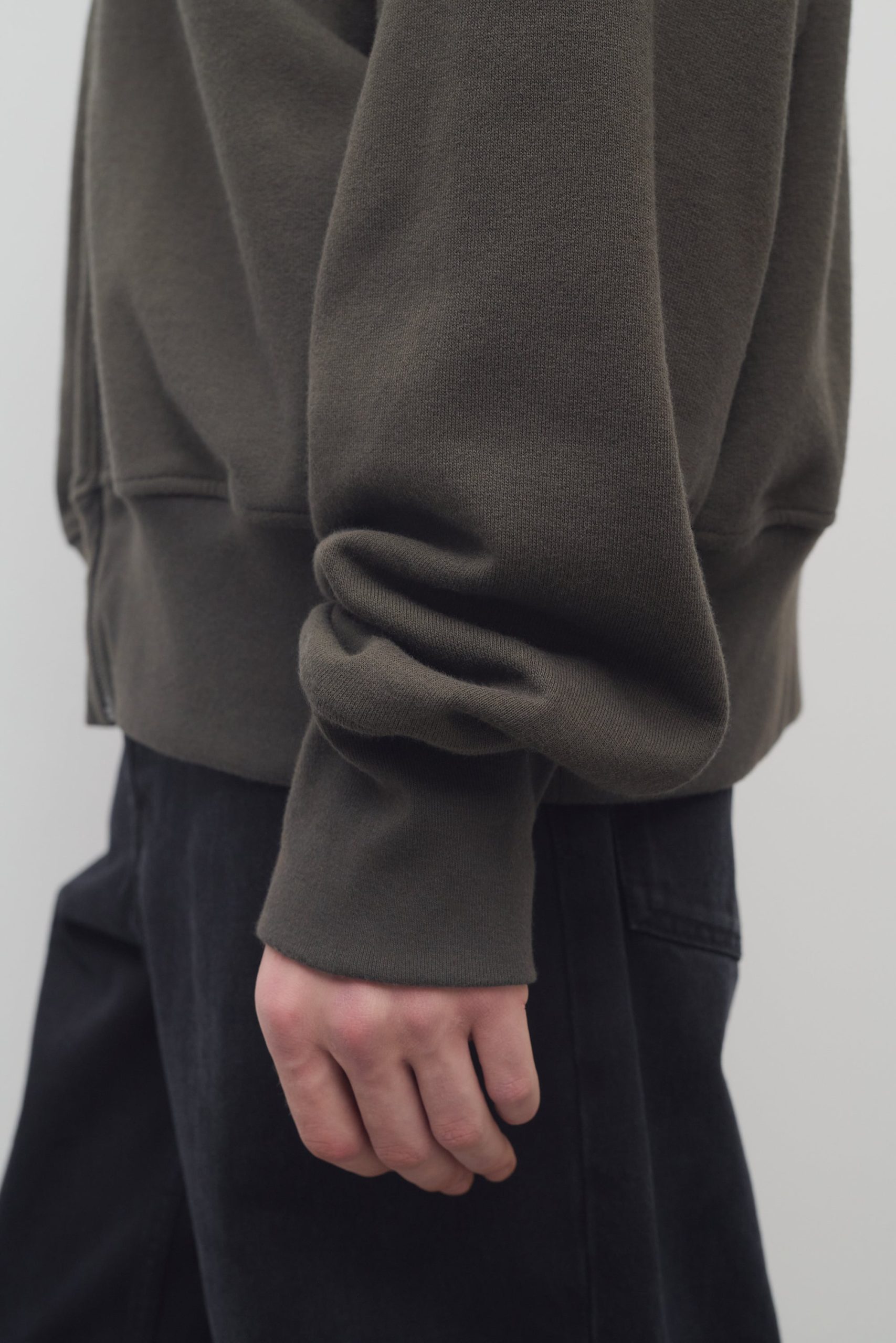 Roki Sweatshirt in Cotton and Cashmere - Image 6