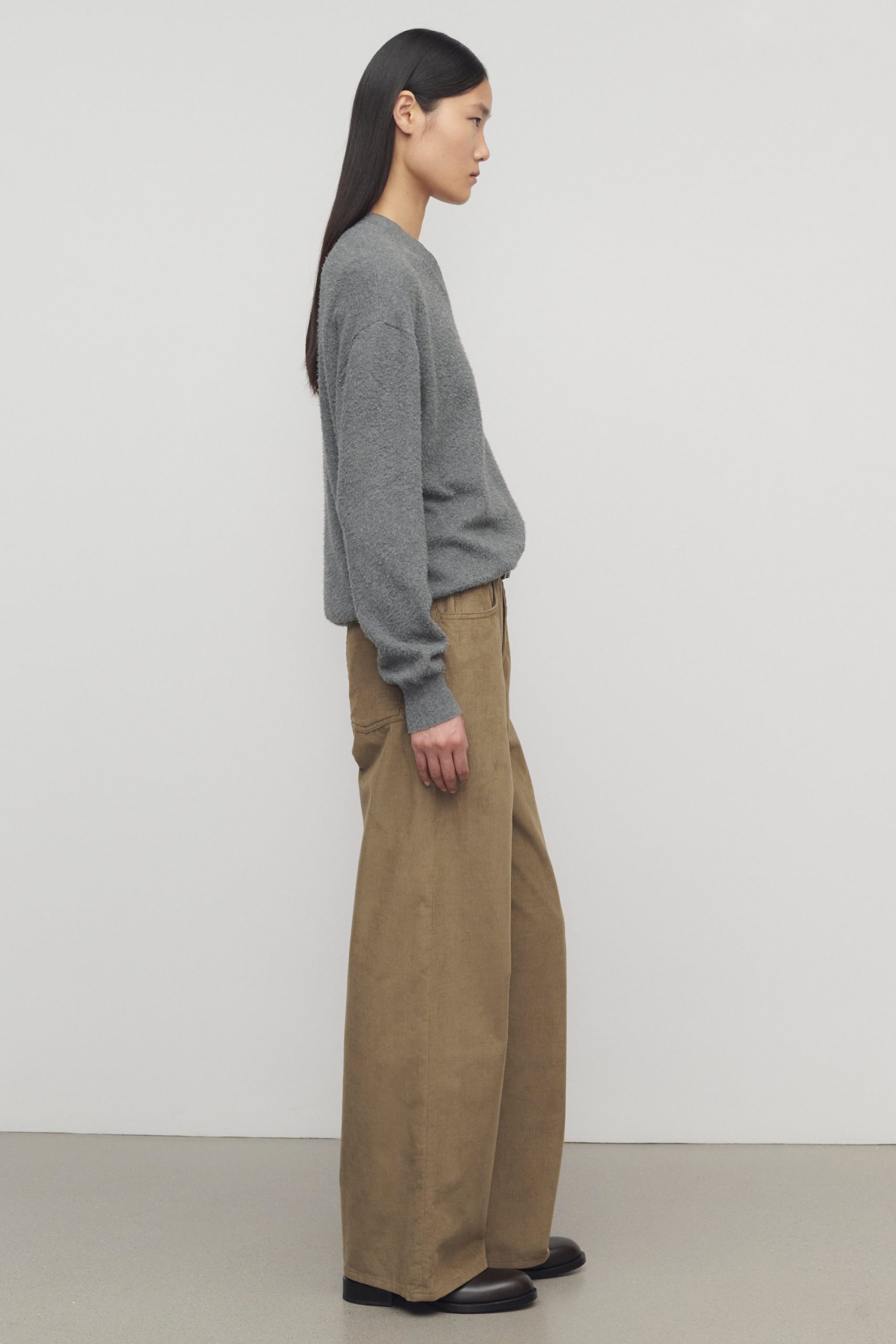 Eglitta Pant in Corduroy - Image 4