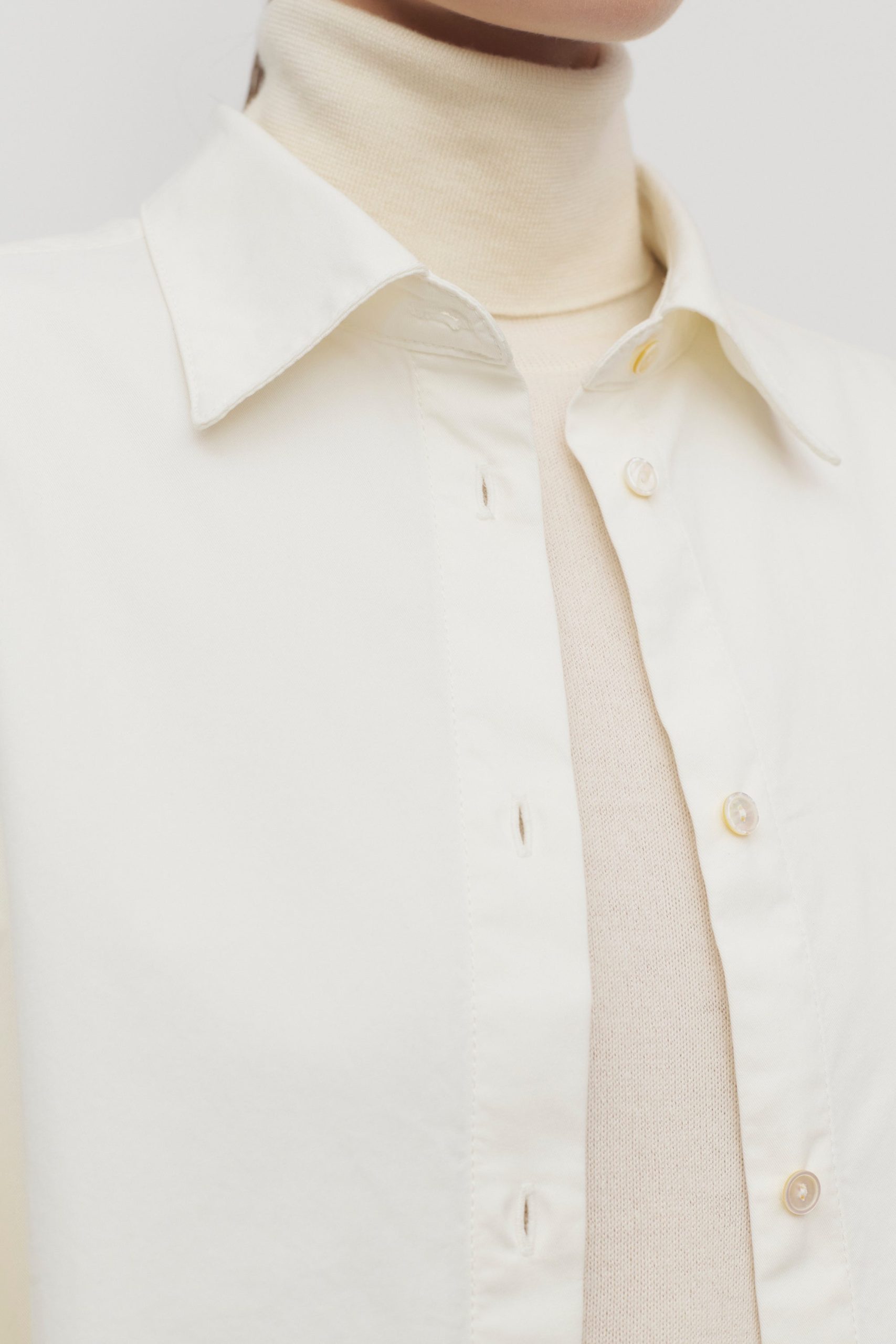 Luka Shirt in Cotton and Cashmere - Image 6