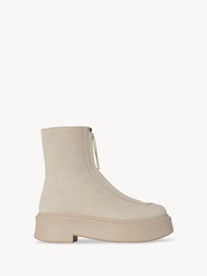 Zipped Boot I in Nubuck