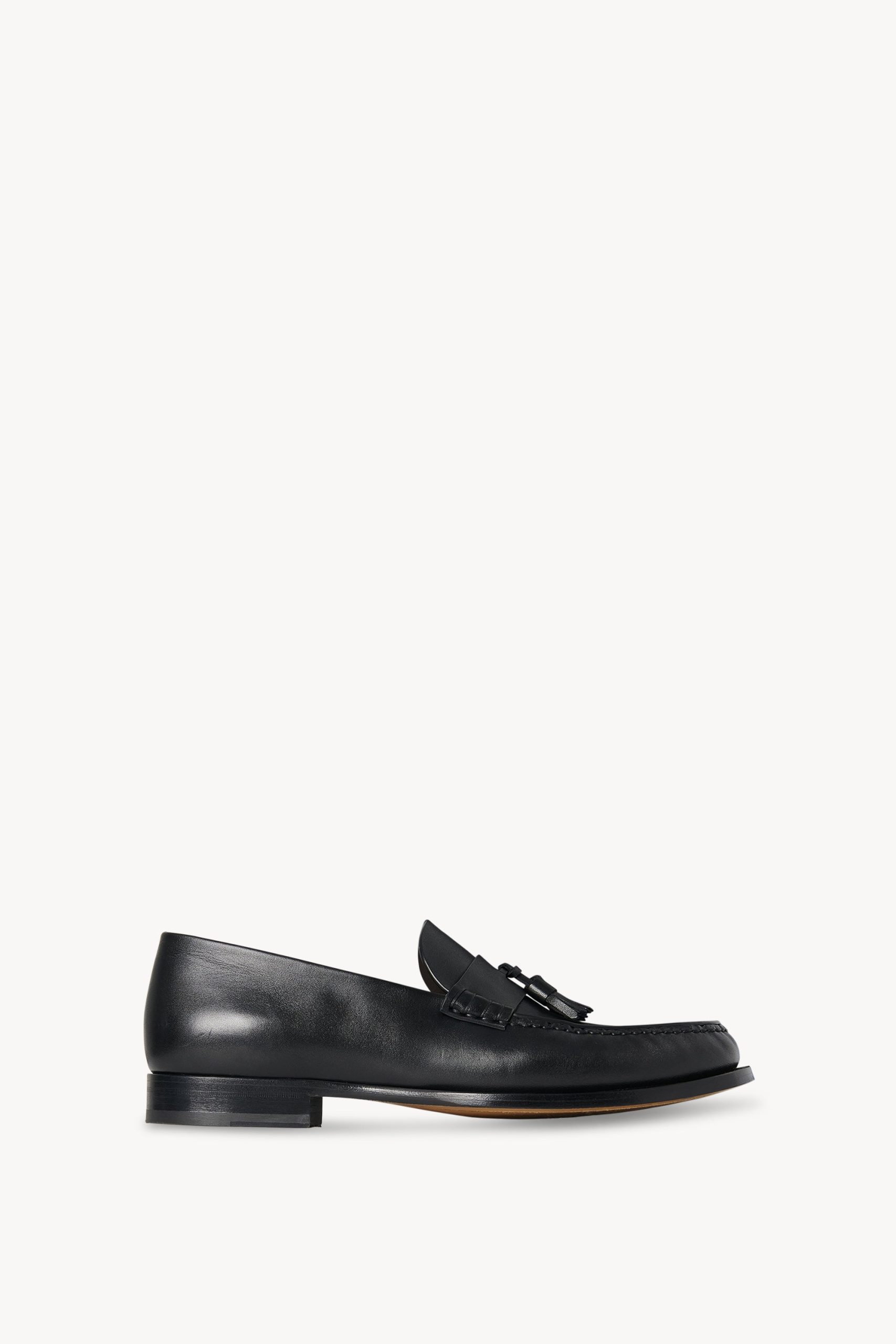 Novus Tassel Loafer in Leather